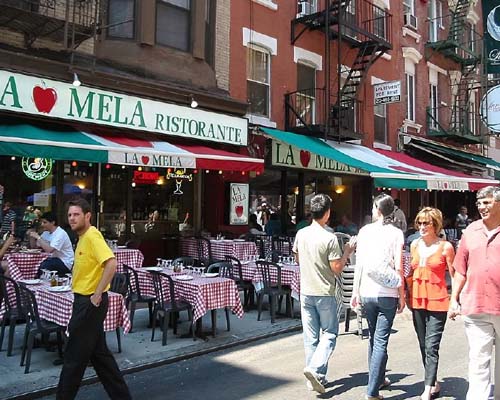 Comercios y restaurantes de Little Italy